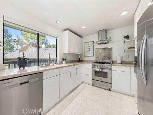 38  Arboles  , Irvine, CA