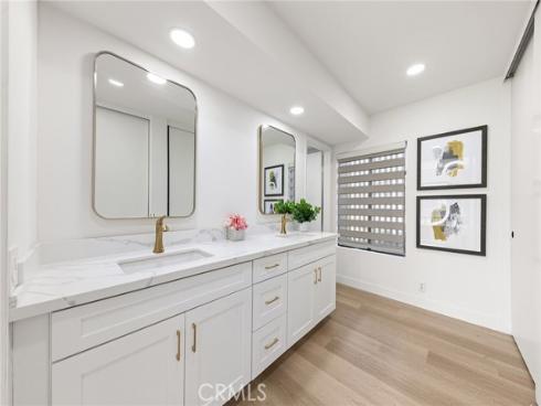 38  Arboles  , Irvine, CA