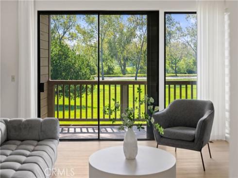 38  Arboles  , Irvine, CA