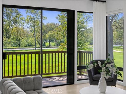 38  Arboles  , Irvine, CA