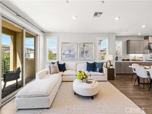 236  keeper  , Irvine, CA