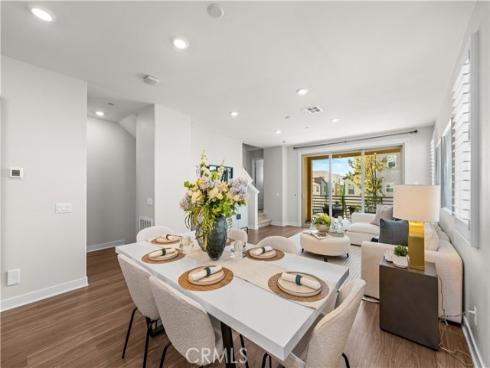 236  keeper  , Irvine, CA