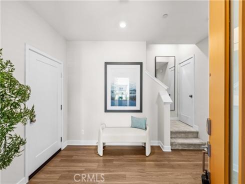 236  keeper  , Irvine, CA