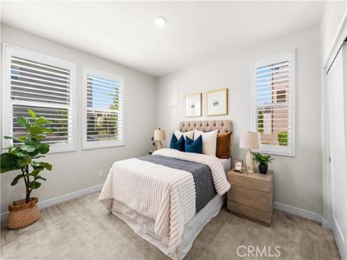 236  keeper  , Irvine, CA