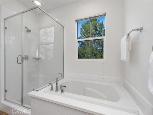 275  Rodeo  , Irvine, CA