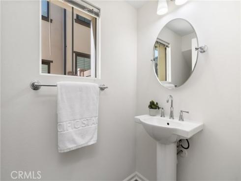 275  Rodeo  , Irvine, CA