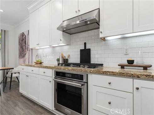 275  Rodeo  , Irvine, CA