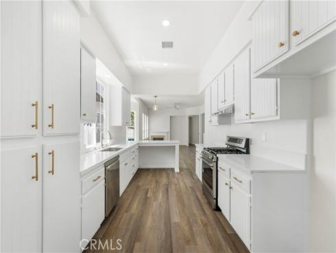 66  Turnbury  , Irvine, CA