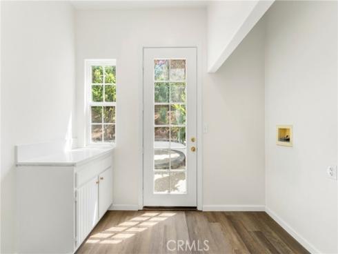 66  Turnbury  , Irvine, CA