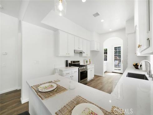 66  Turnbury  , Irvine, CA