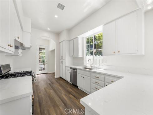 66  Turnbury  , Irvine, CA