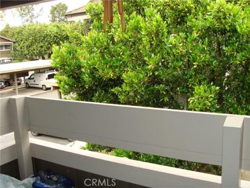 194  Streamwood  , Irvine, CA