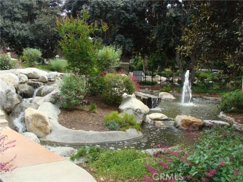 194  Streamwood  , Irvine, CA