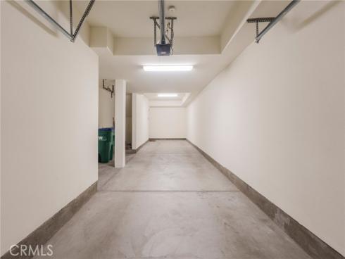 81  Waldorf  , Irvine, CA