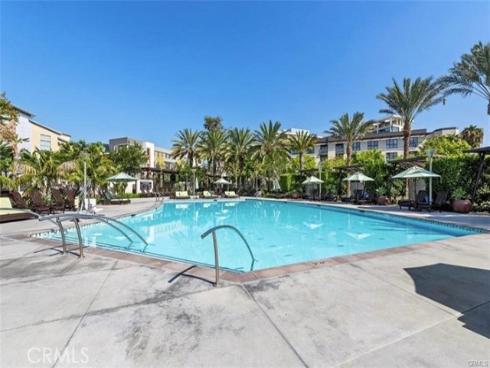 81  Waldorf  , Irvine, CA