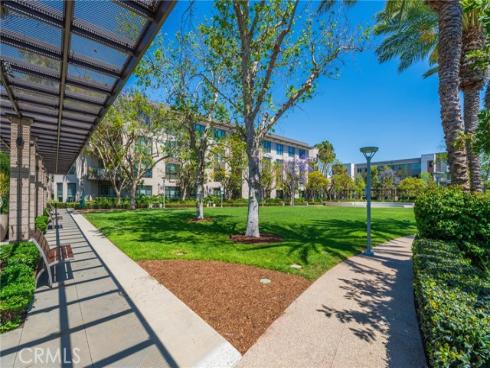 81  Waldorf  , Irvine, CA