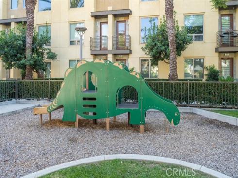 81  Waldorf  , Irvine, CA