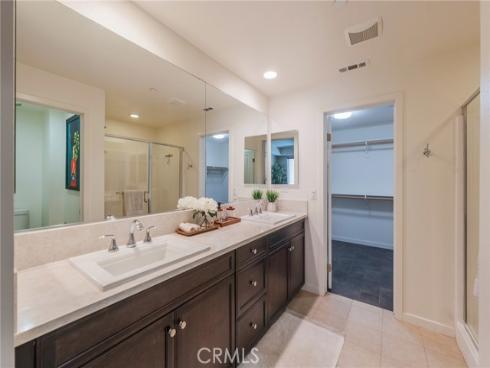 81  Waldorf  , Irvine, CA