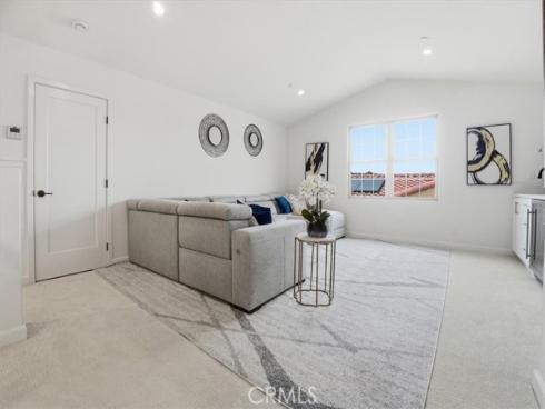 107  Starbright  , Irvine, CA