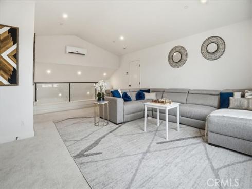 107  Starbright  , Irvine, CA