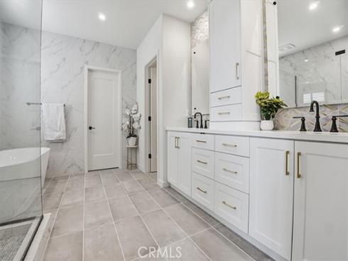 107  Starbright  , Irvine, CA