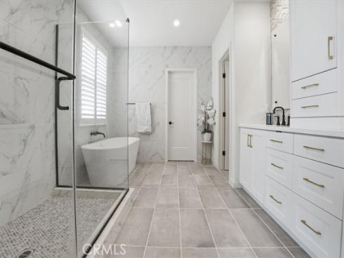 107  Starbright  , Irvine, CA