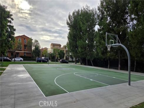 105  Plateau  , Irvine, CA