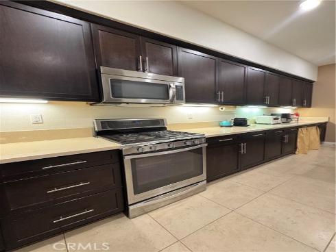 105  Plateau  , Irvine, CA