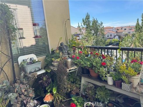 105  Plateau  , Irvine, CA