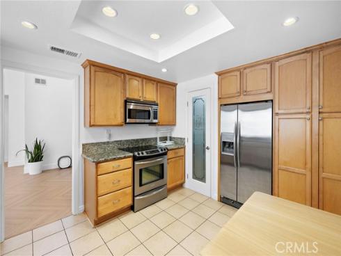 18  Navarre  133 , Irvine, CA