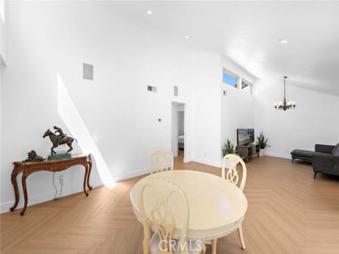 18  Navarre  133 , Irvine, CA