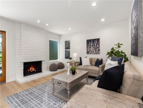 19  Whitewood  , Irvine, CA