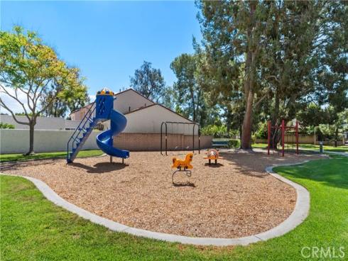 19  Whitewood  , Irvine, CA