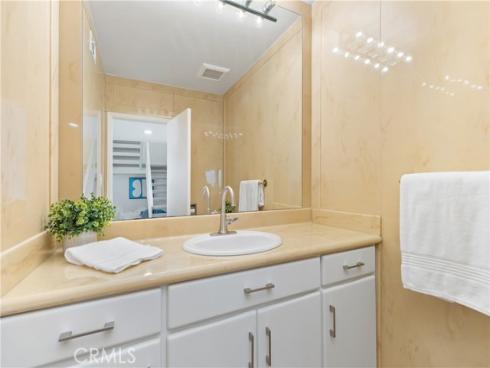 19  Whitewood  , Irvine, CA