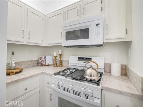 2405  Crescent Oak  , Irvine, CA