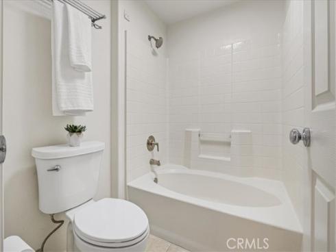 2405  Crescent Oak  , Irvine, CA