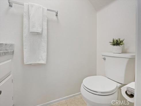 2405  Crescent Oak  , Irvine, CA