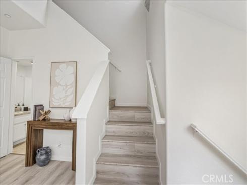 2405  Crescent Oak  , Irvine, CA