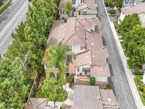 2405  Crescent Oak  , Irvine, CA