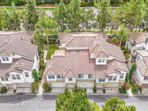 2405  Crescent Oak  , Irvine, CA