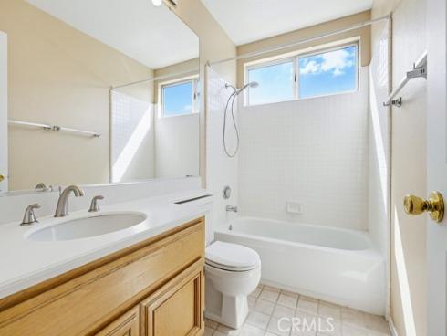 4  Estrella  , Irvine, CA