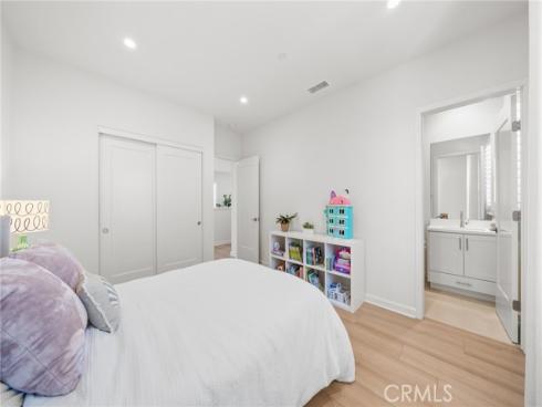 246  Canterbury  , Irvine, CA