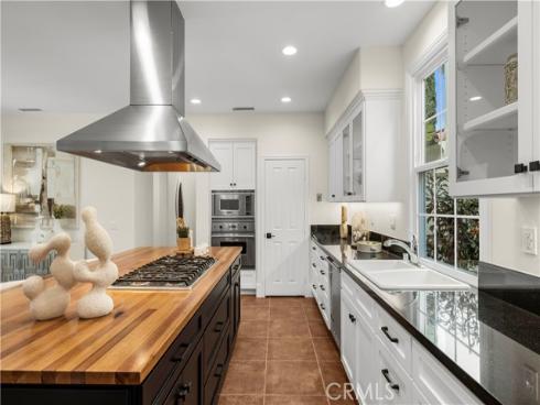 56  Crabapple  , Irvine, CA