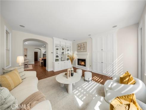 56  Crabapple  , Irvine, CA