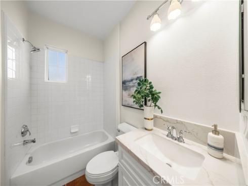 56  Crabapple  , Irvine, CA