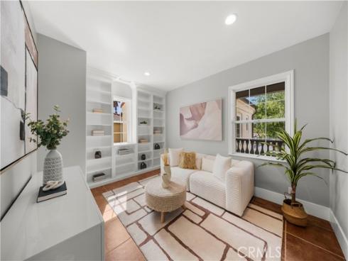 56  Crabapple  , Irvine, CA