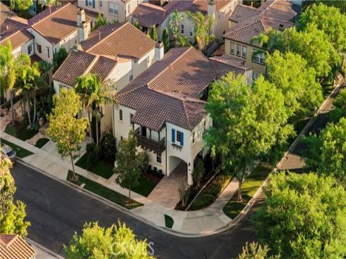 56  Crabapple  , Irvine, CA