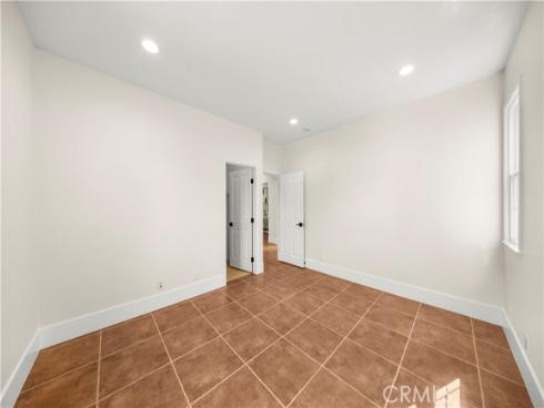 56  Crabapple  , Irvine, CA