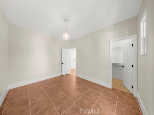 56  Crabapple  , Irvine, CA