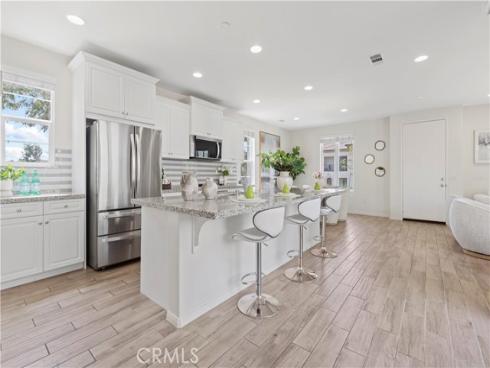 202  Cultivate  , Irvine, CA